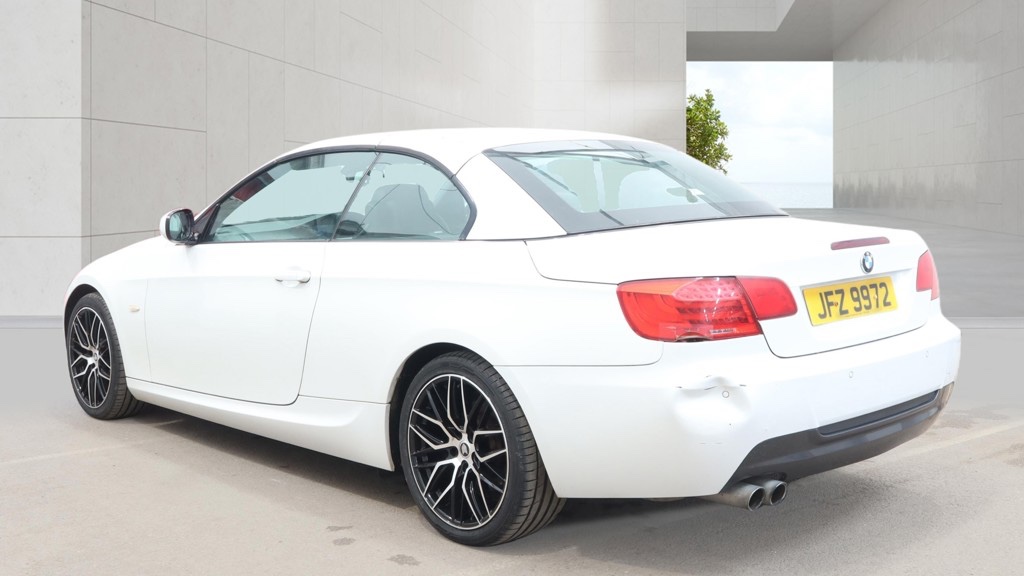 BMW 3 Series 2011 - Cars