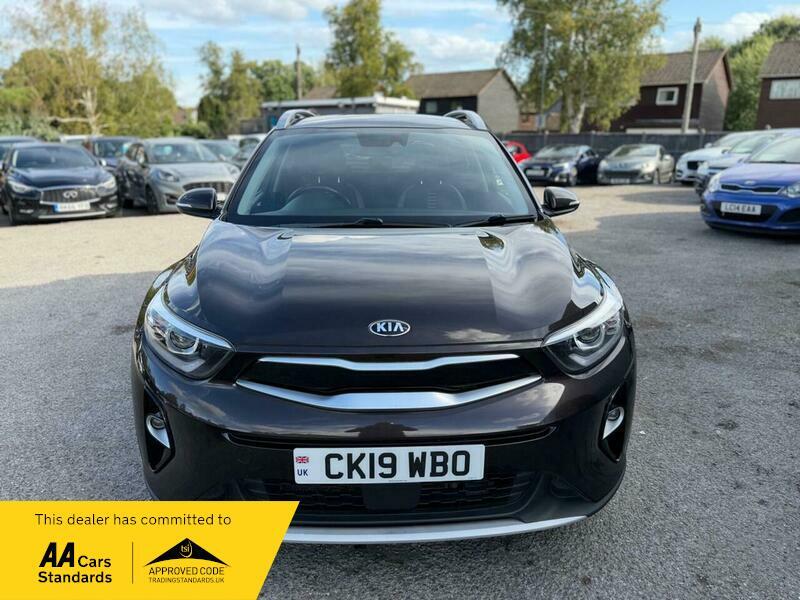[ berth ]Kia Stonic