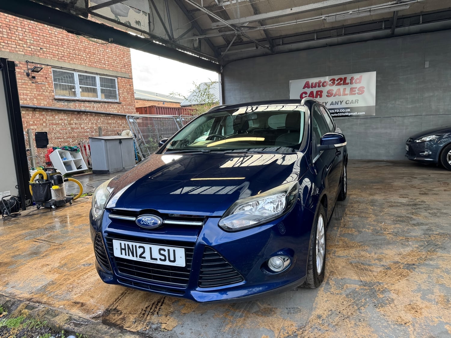 [ berth ]Ford Focus