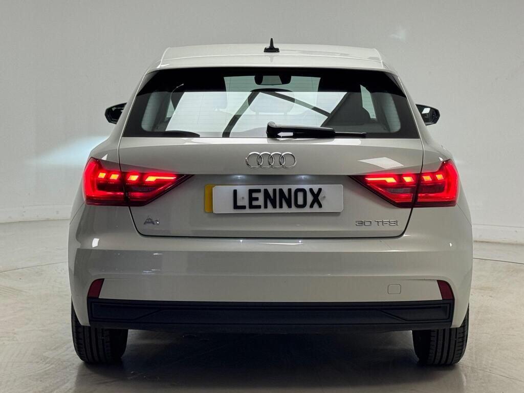 Audi A1 2023 - Cars