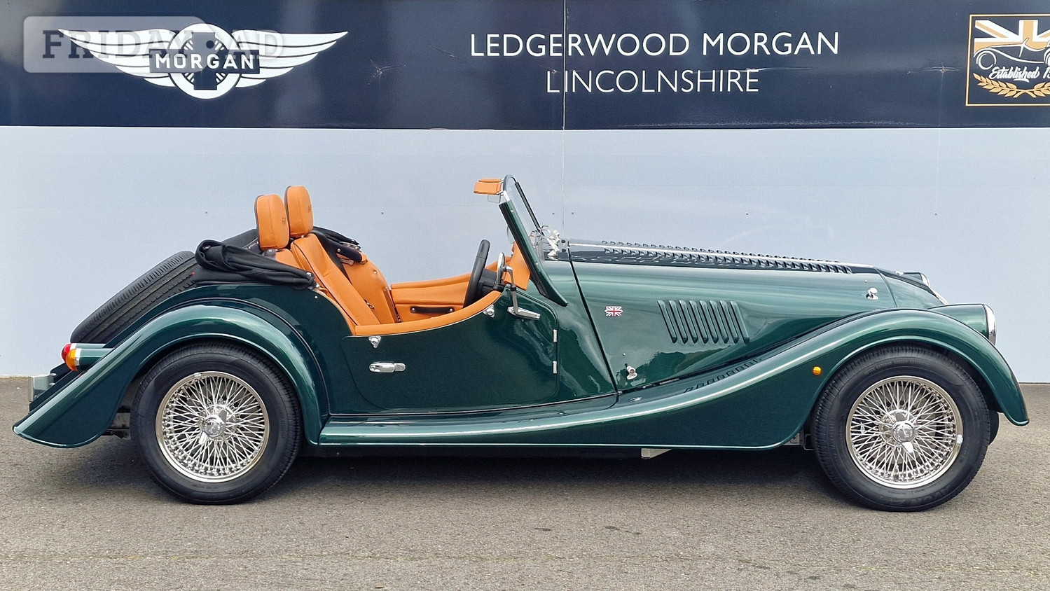 [ berth ]Morgan Plus Four