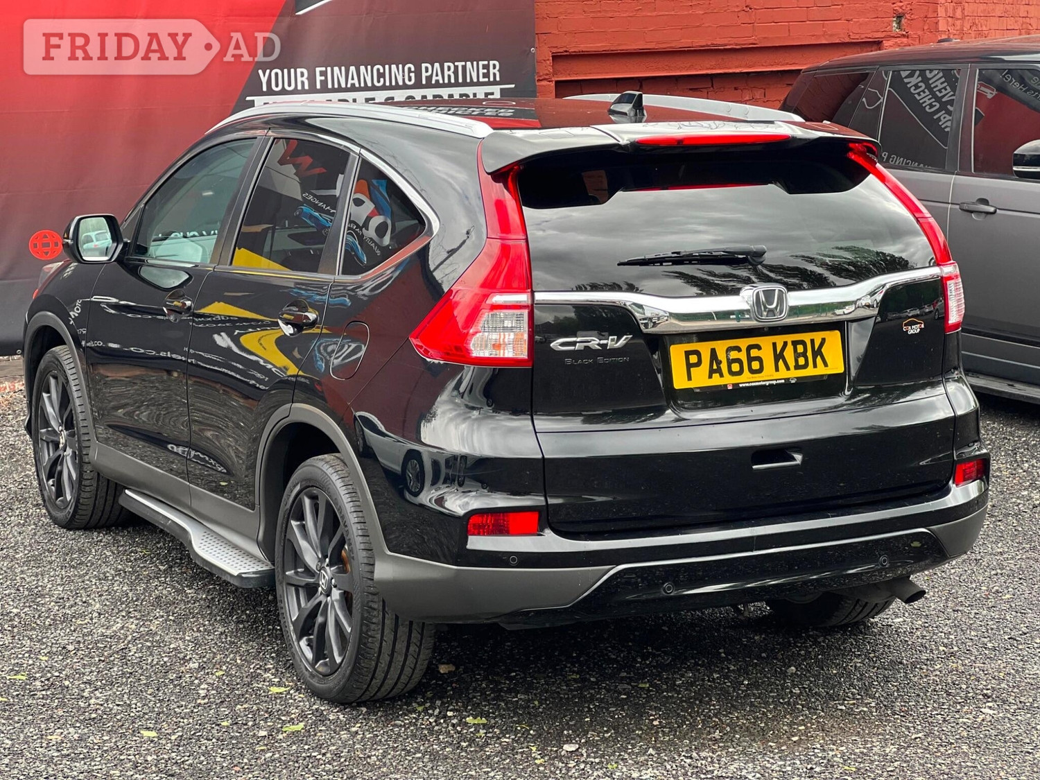 Honda CR-V 2017 - Cars in Stalybridge