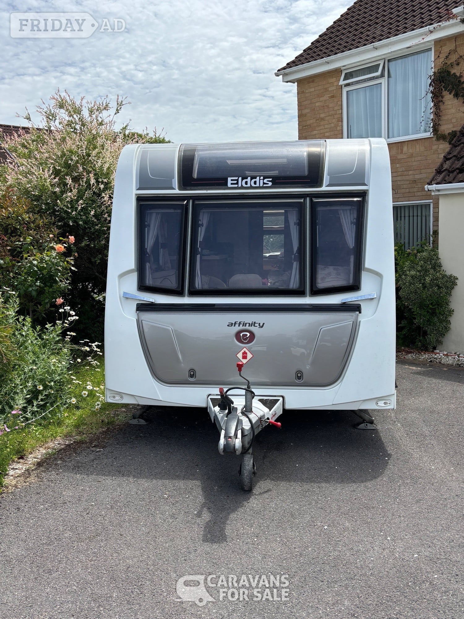 [ berth ]Elddis Affinity 554