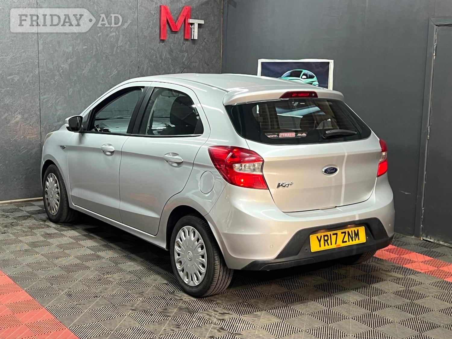 [ berth ]Ford Ka+