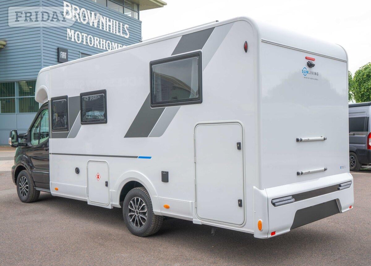[4 berth ]Sun Living S 72DL 130BHP Auto Ford 130