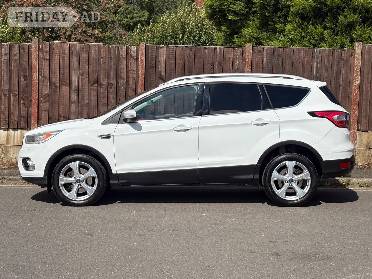 Ford Kuga 2017 - Cars