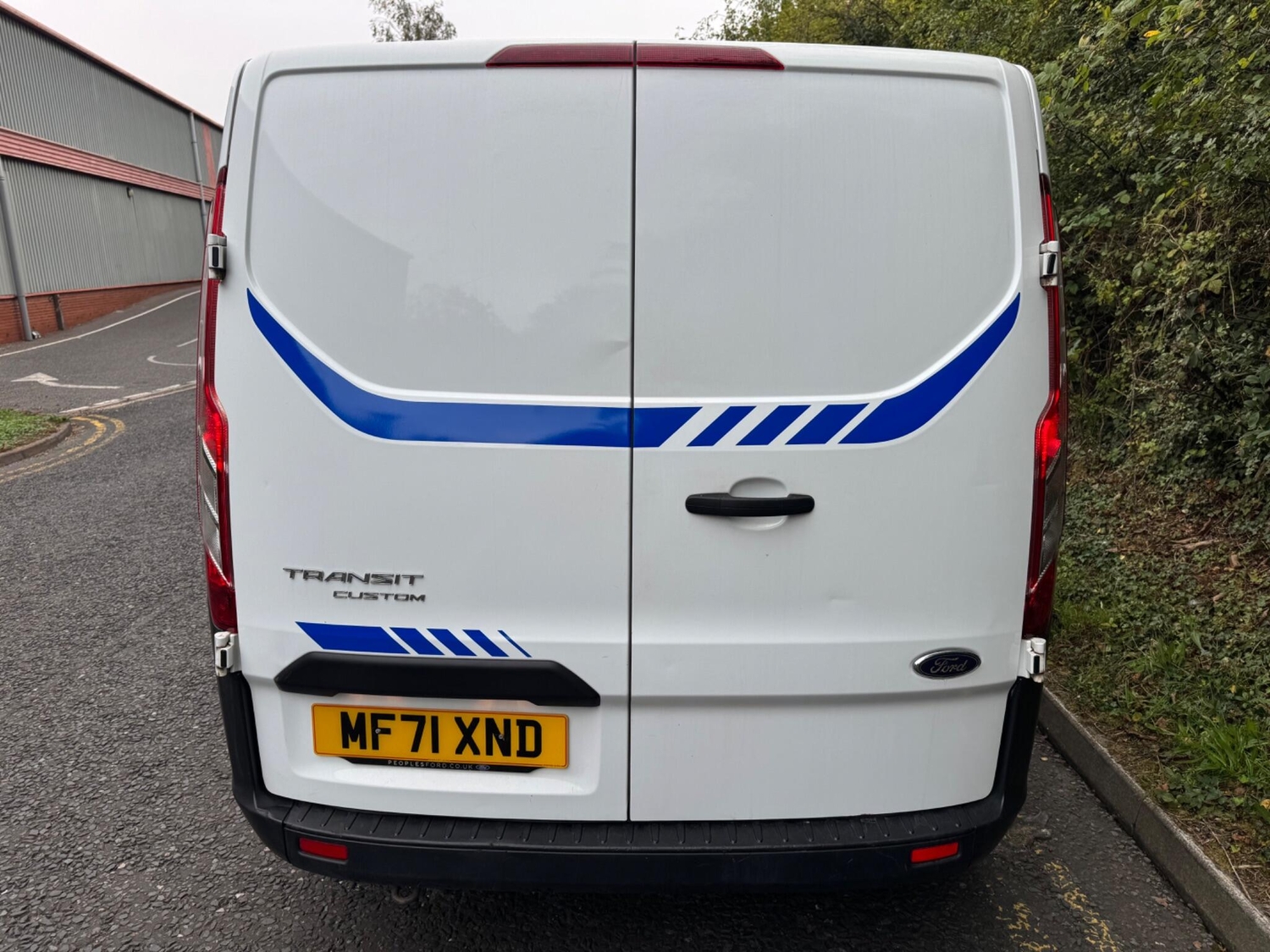 Ford Transit Custom 2021 - Vans & Commercial Vehicles