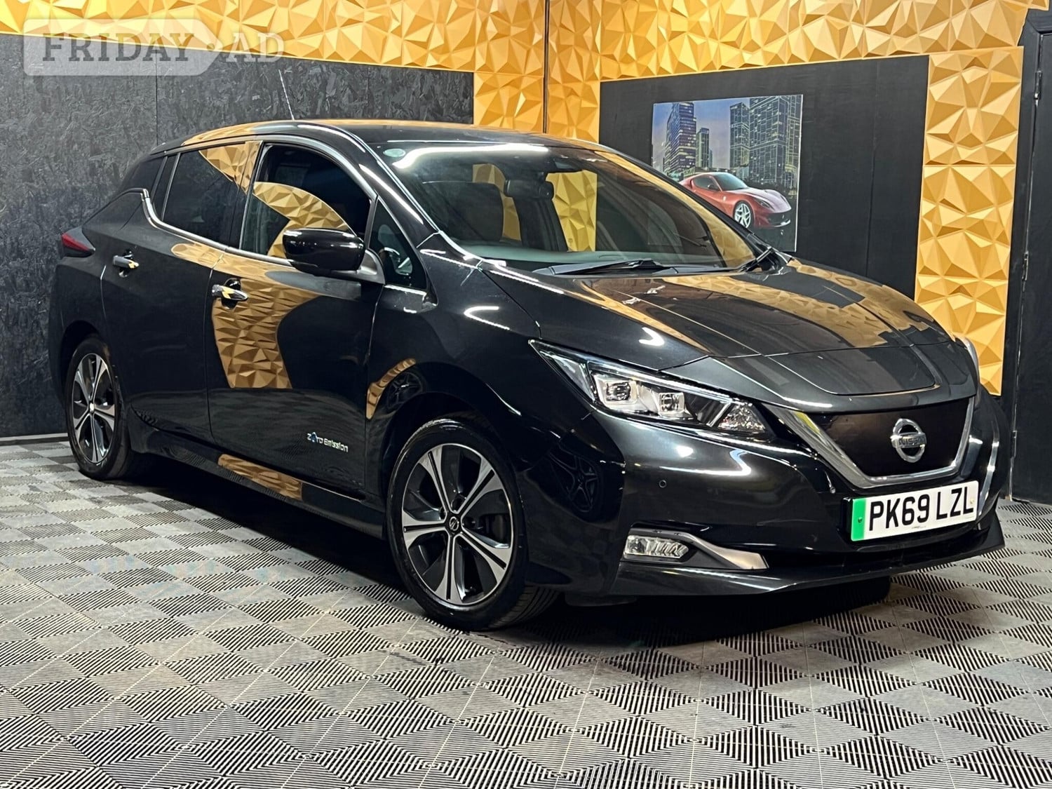 Nissan LEAF 2019 in Halifax