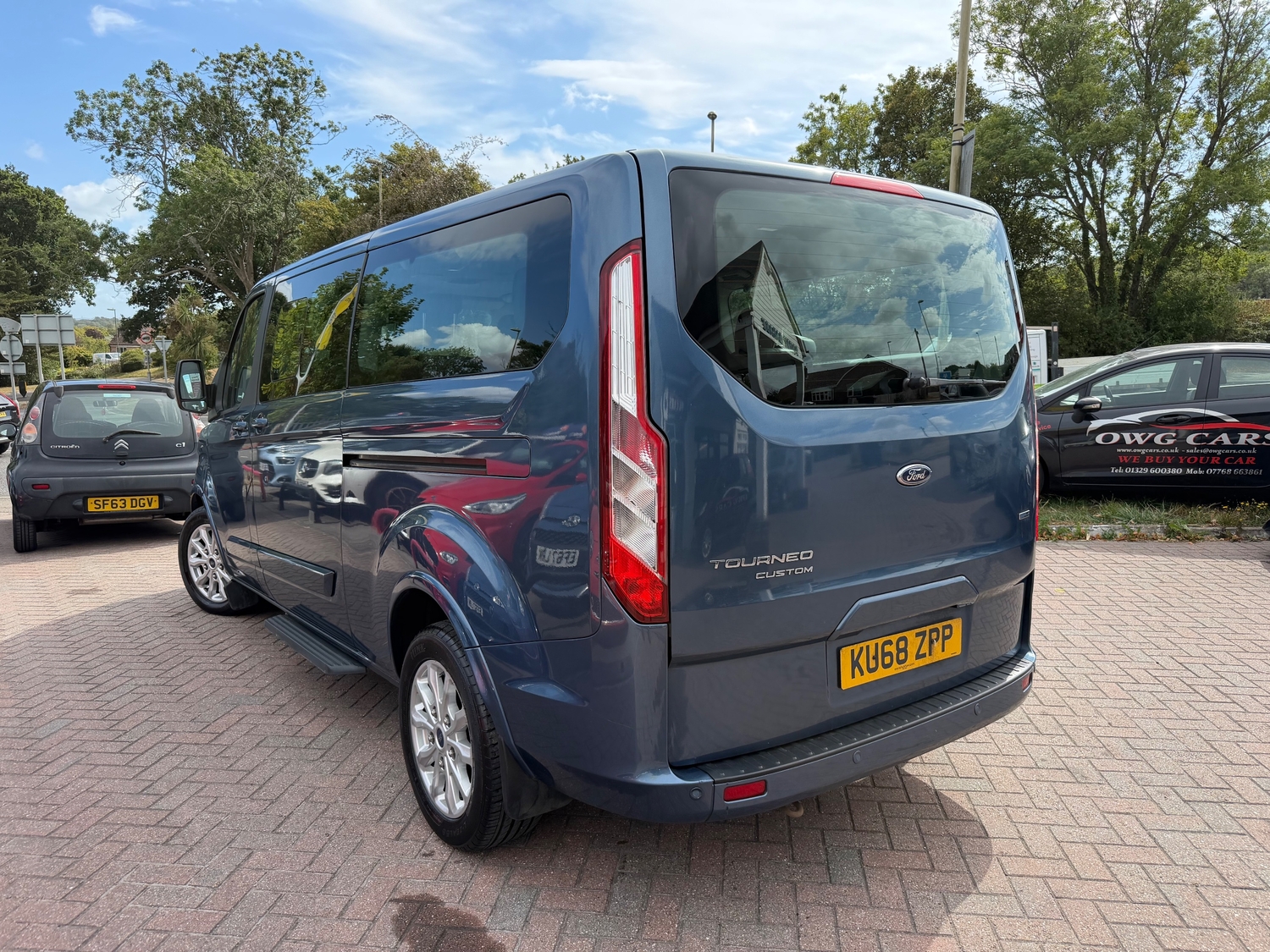 Ford Tourneo Custom 2018 - Cars