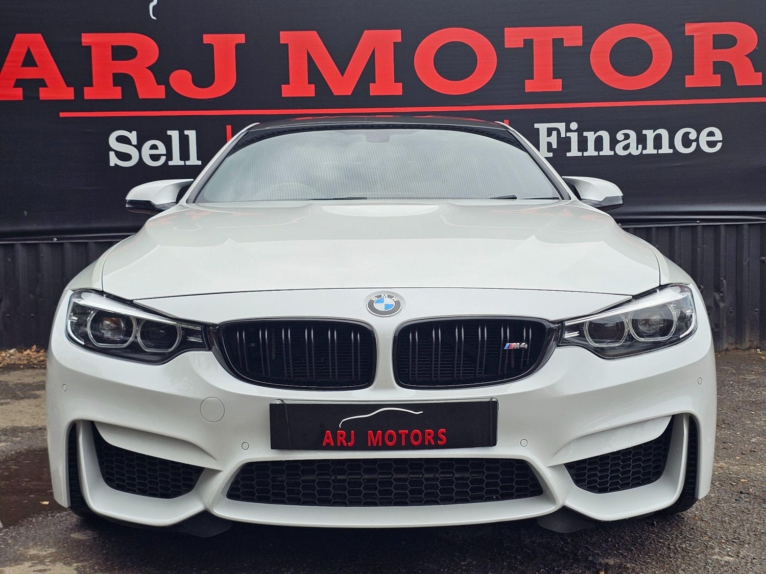 BMW M4 2020 - Cars