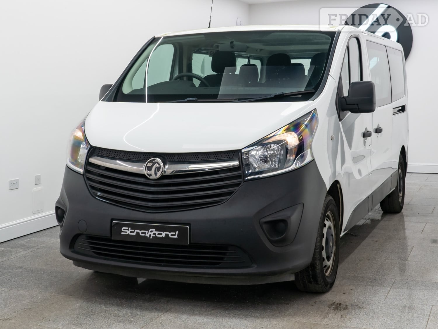 Vauxhall Vivaro 2017 in Brighton