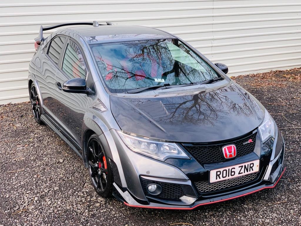 Honda Civic 2016 - Cars in Hillingdon