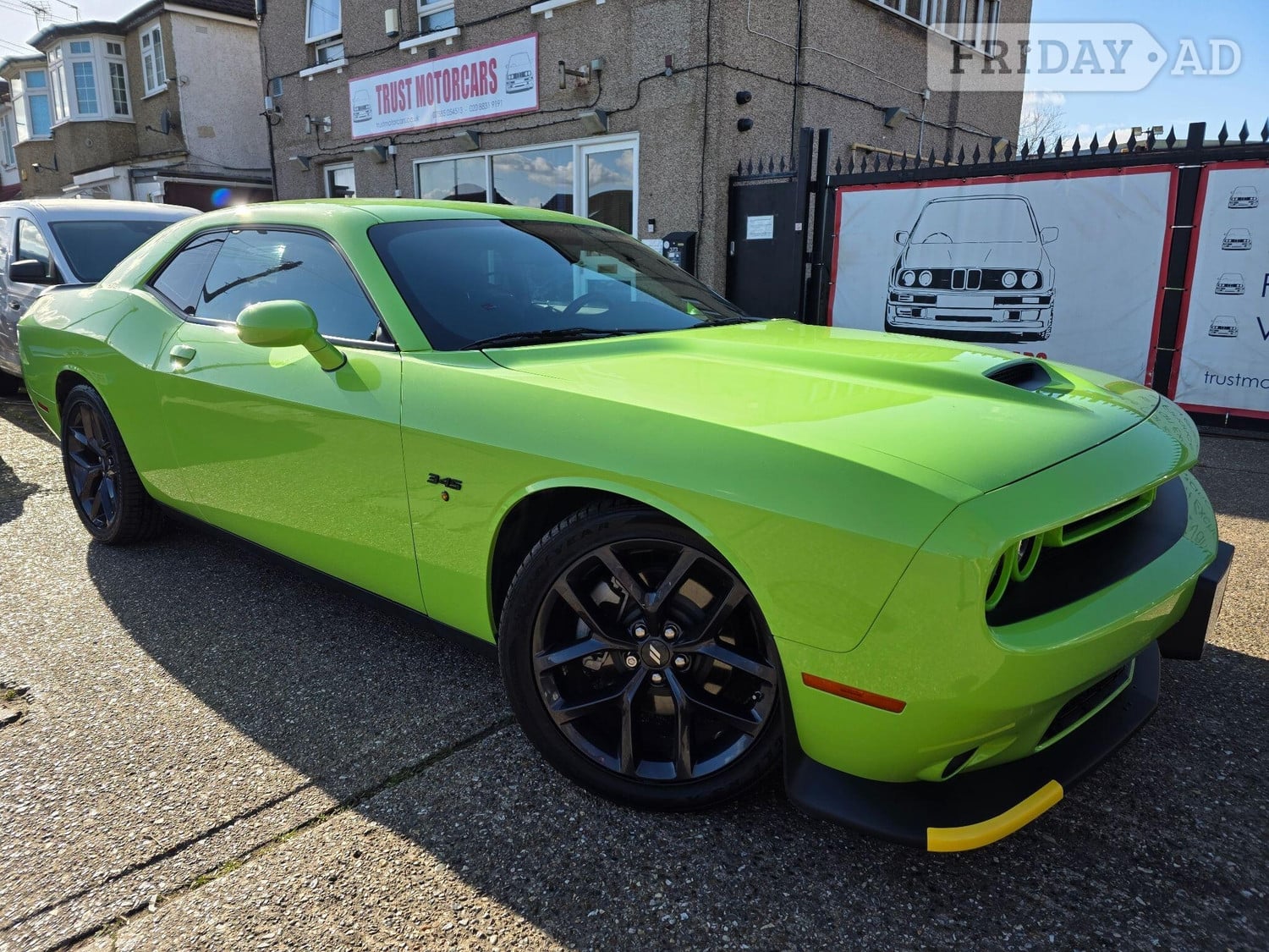 Dodge Challenger 2023 in Hounslow