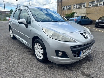Peugeot 207 SW 2011