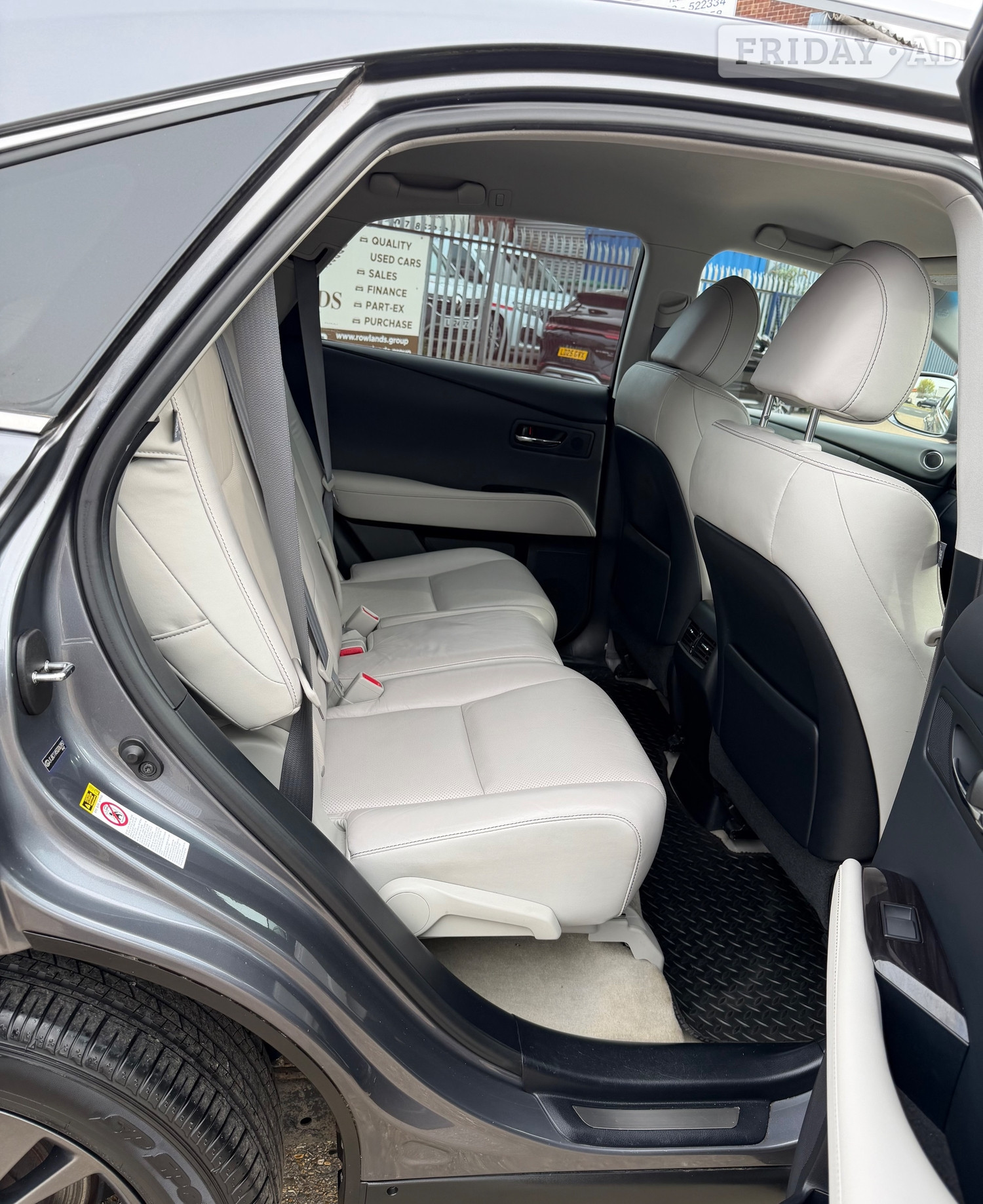 [ berth ]Lexus RX