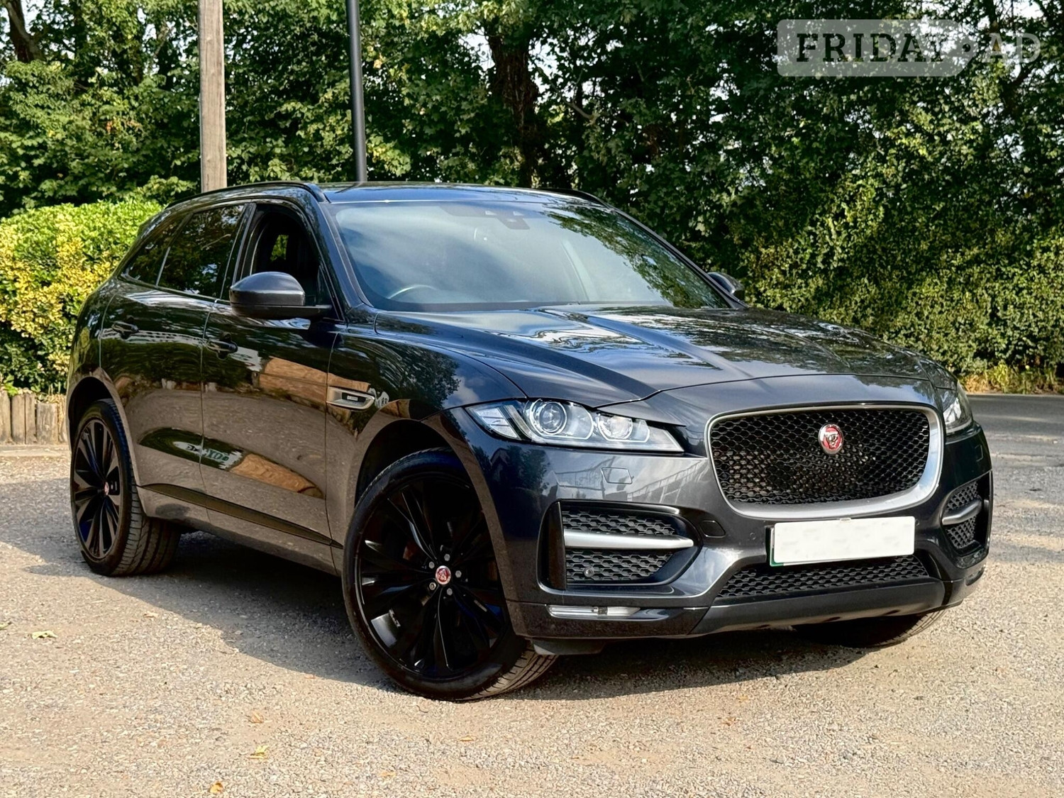 Jaguar F-Pace 2017 - Cars