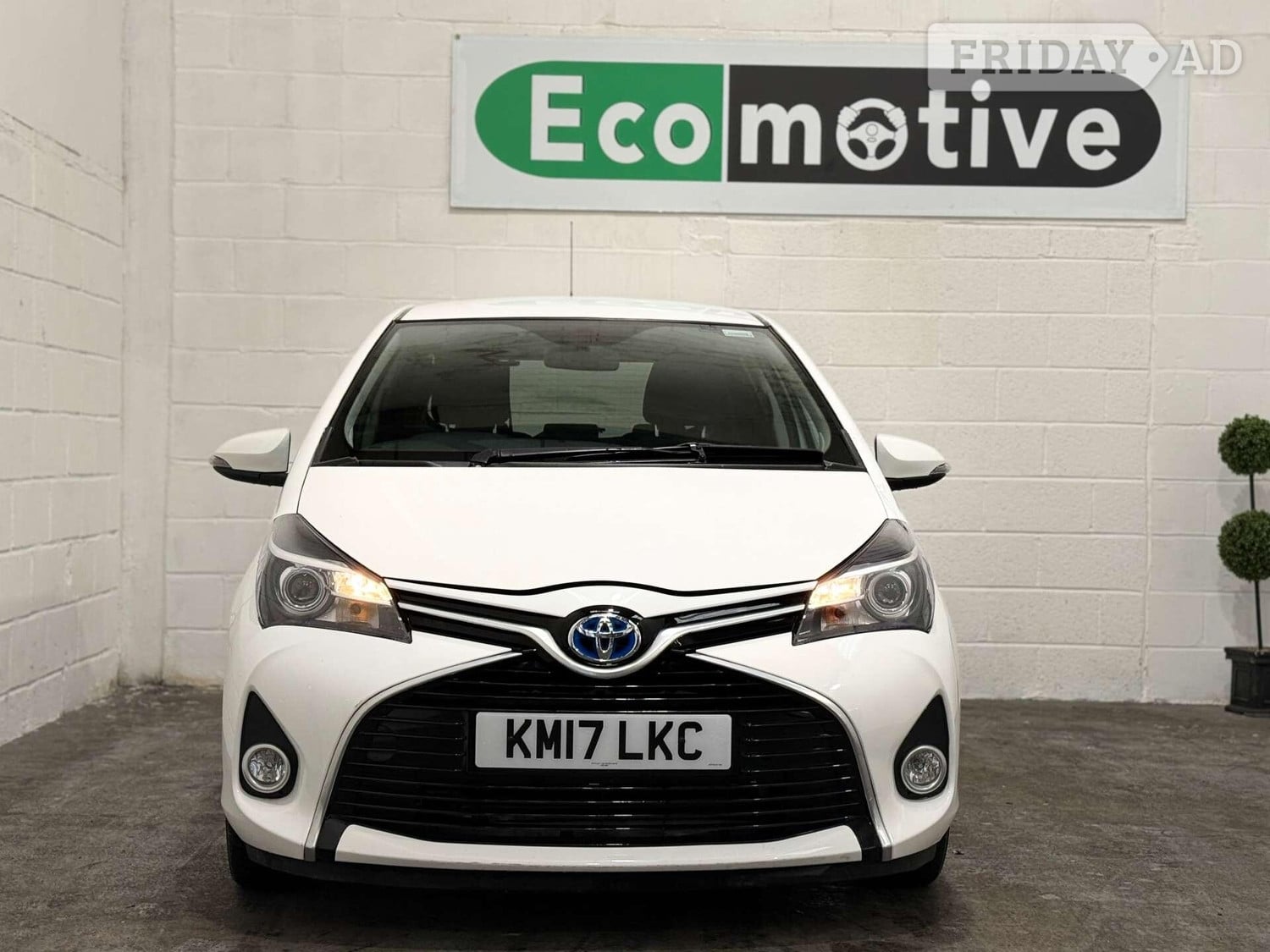 Toyota Yaris 2017 - Cars