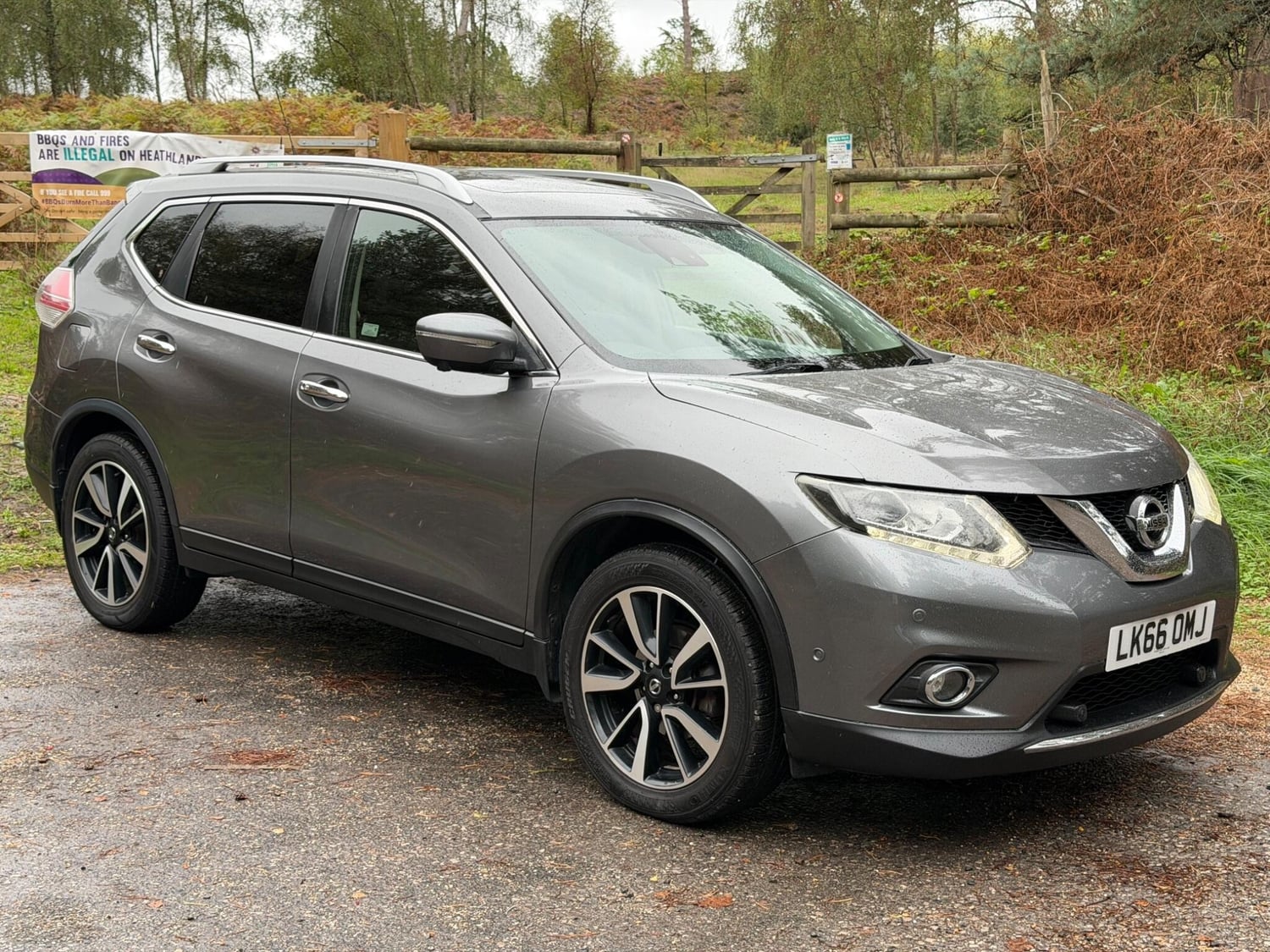 [ berth ]Nissan X-Trail
