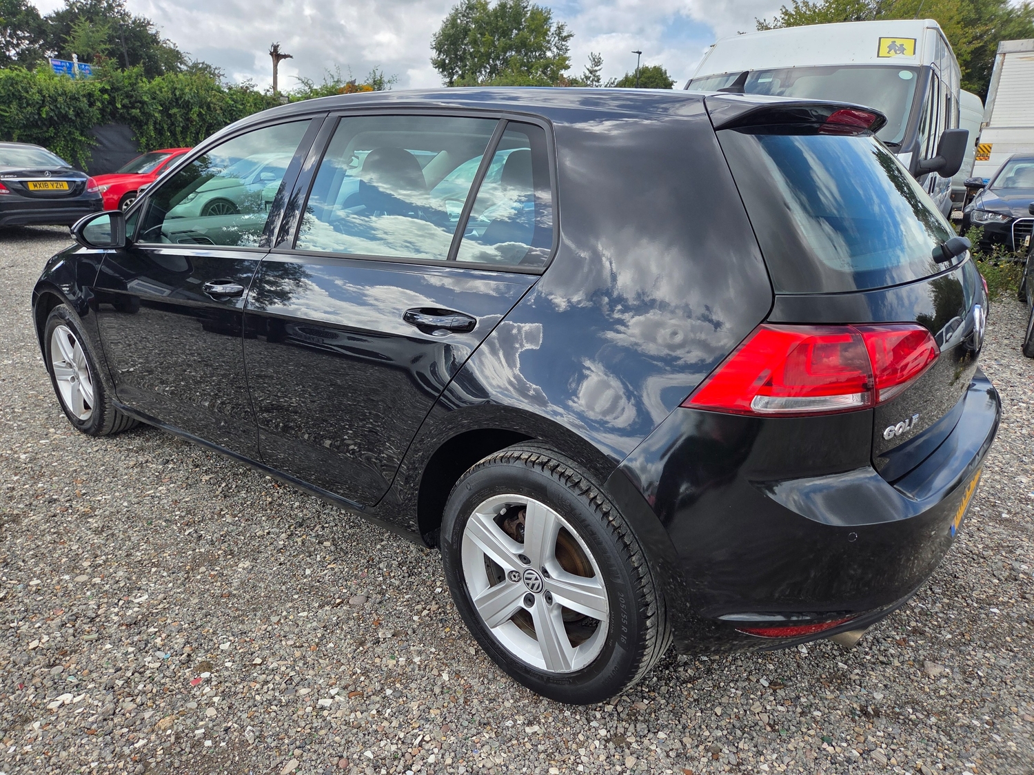 Volkswagen Golf 2016 - Cars