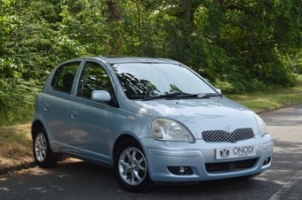 Toyota Yaris 2005