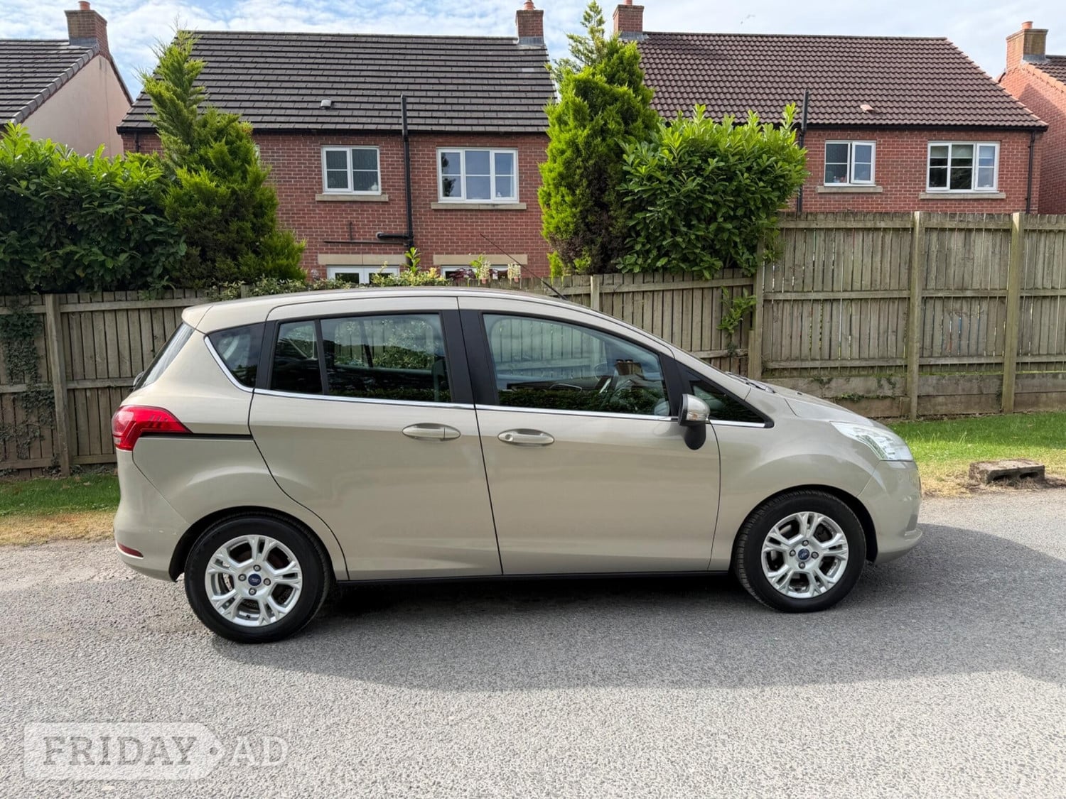 Ford B-MAX 2014 - Cars in York