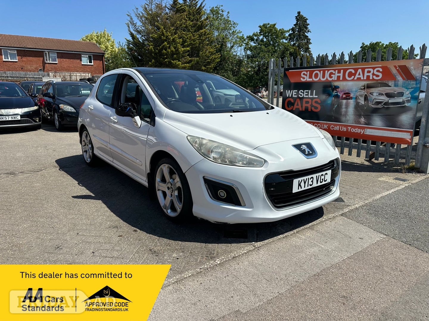Peugeot 308 2013 in Slough