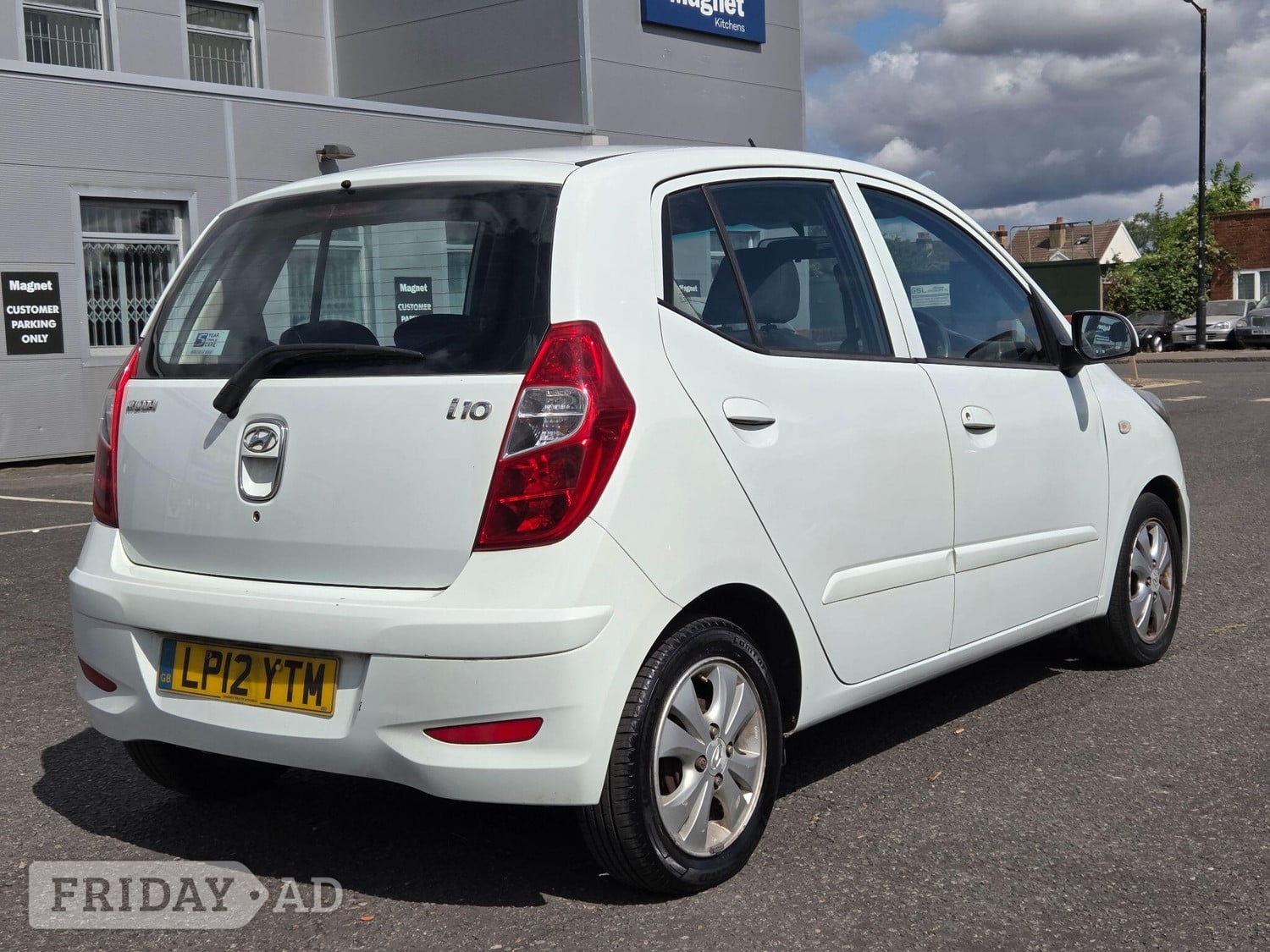 [ berth ]Hyundai i10