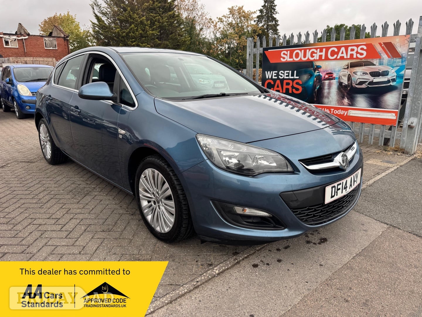 Vauxhall Astra 2014 in Slough