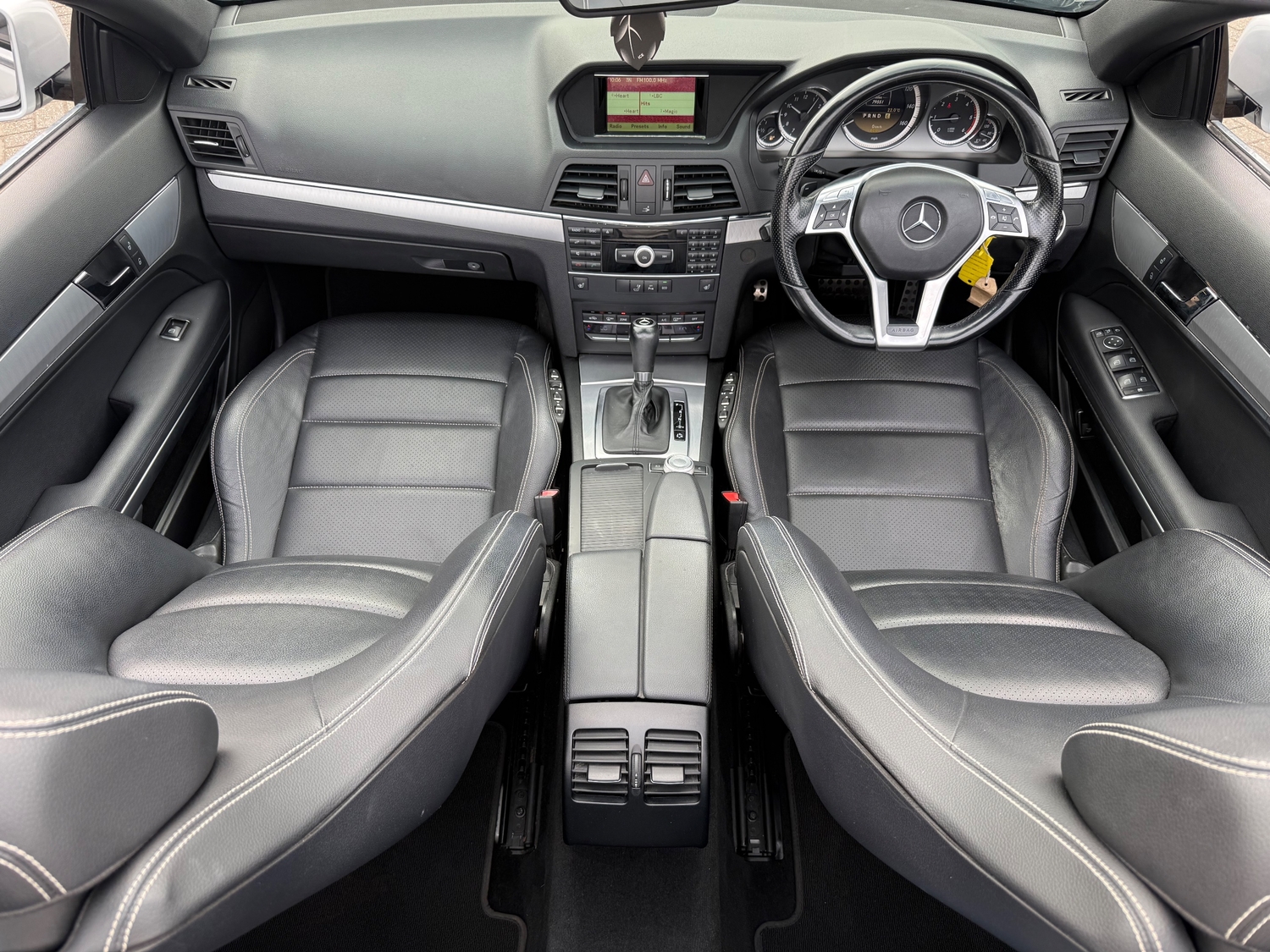 [ berth ]Mercedes-Benz E Class