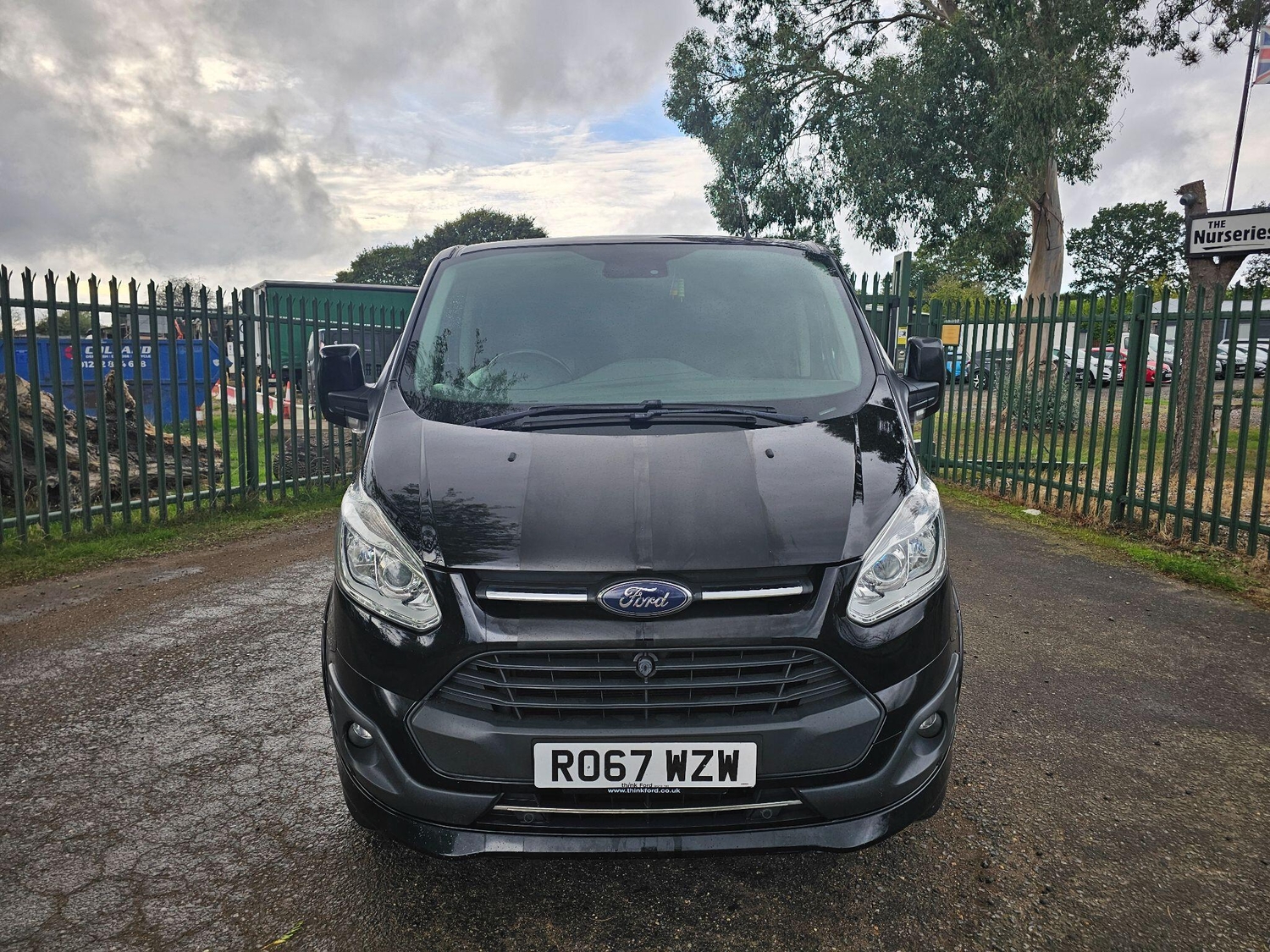 Ford Transit Custom Reading