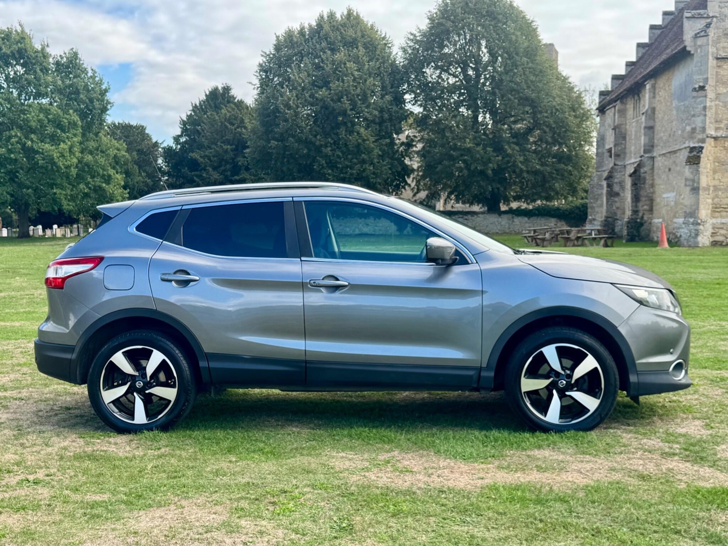[ berth ]Nissan Qashqai