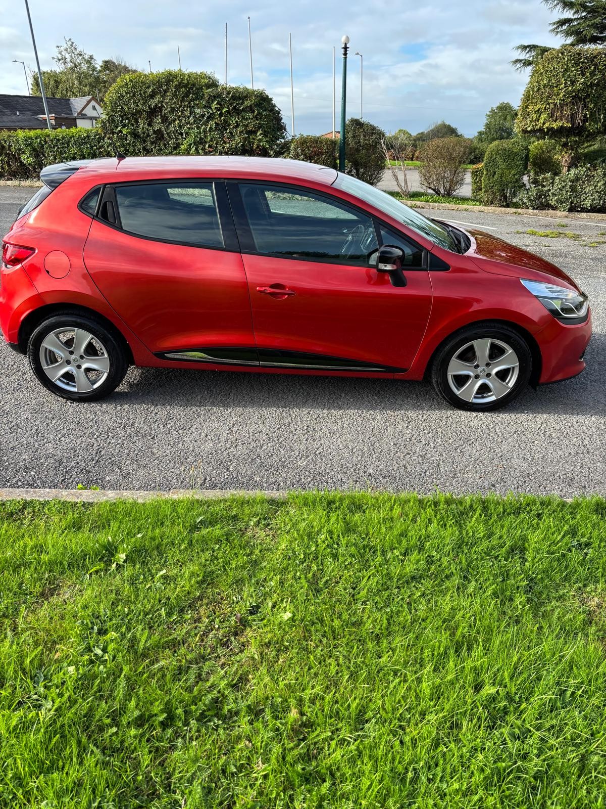 Renault Clio Swansea