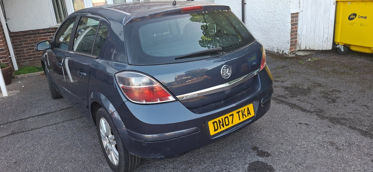 Vauxhall Astra Sutton
