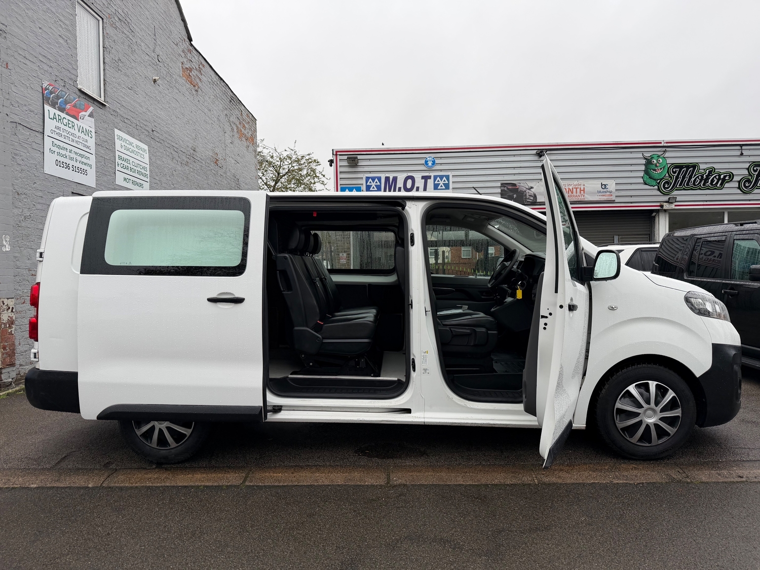 Vauxhall Vivaro Kettering