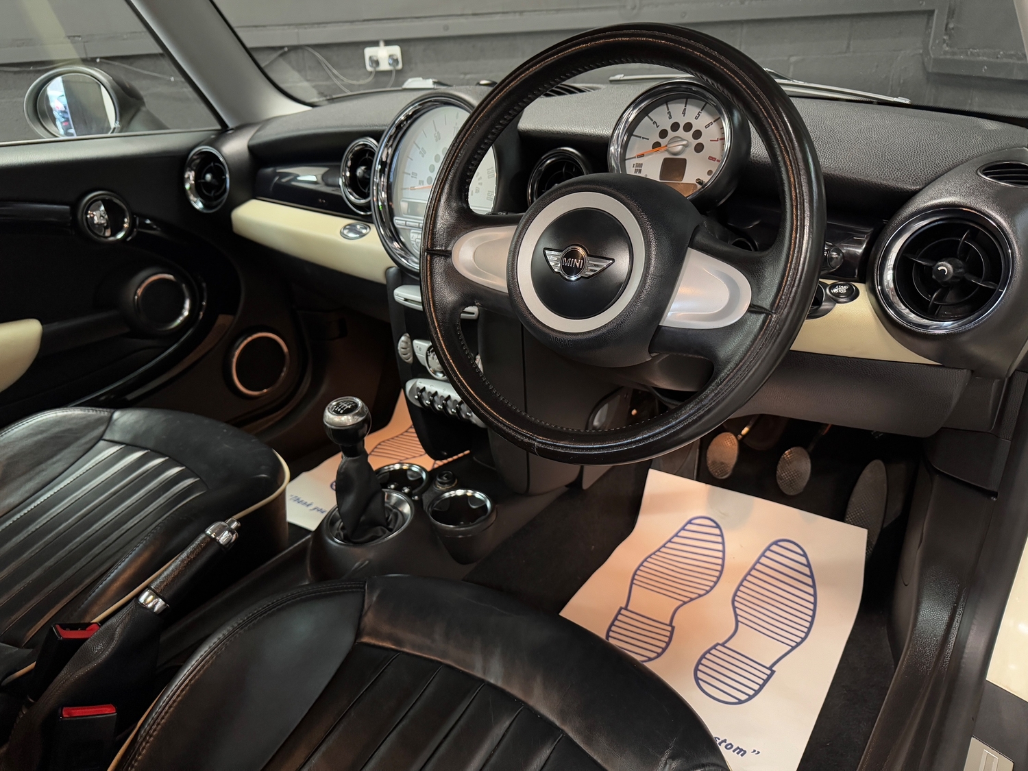 [ berth ]Mini Hatch Cooper