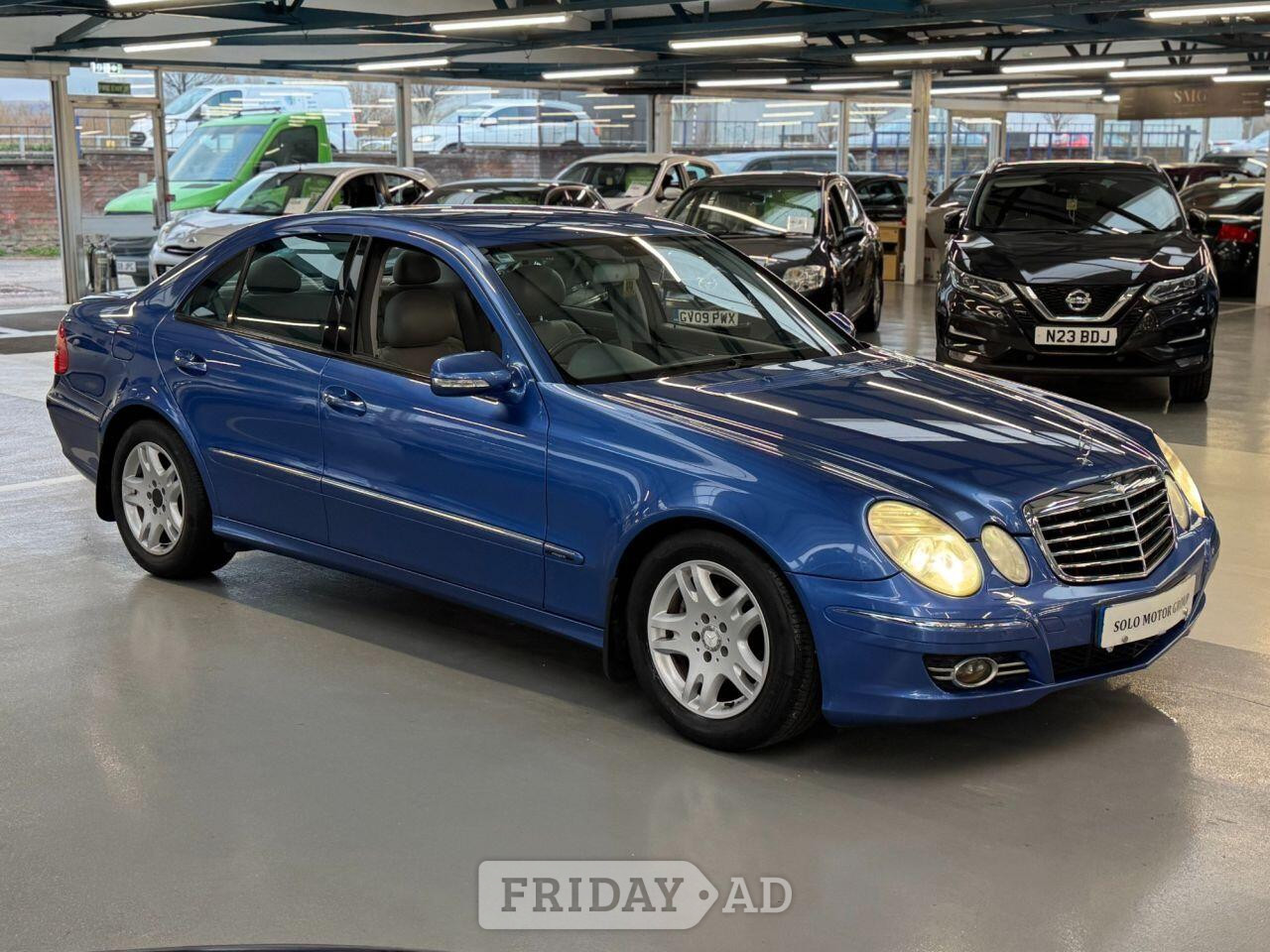 [ berth ]Mercedes-Benz E Class