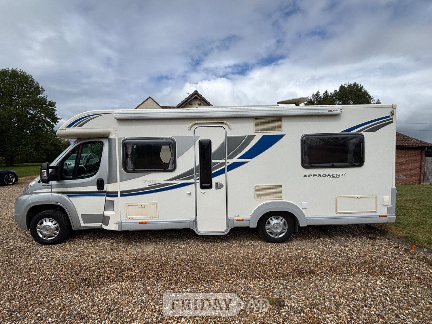Bailey Approach SE 740 2012 for sale - Motorhomes & Caravans in Long Melford