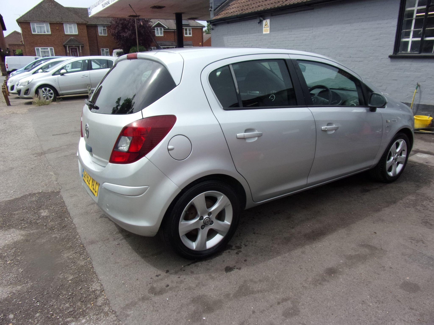 [ berth ]Vauxhall Corsa