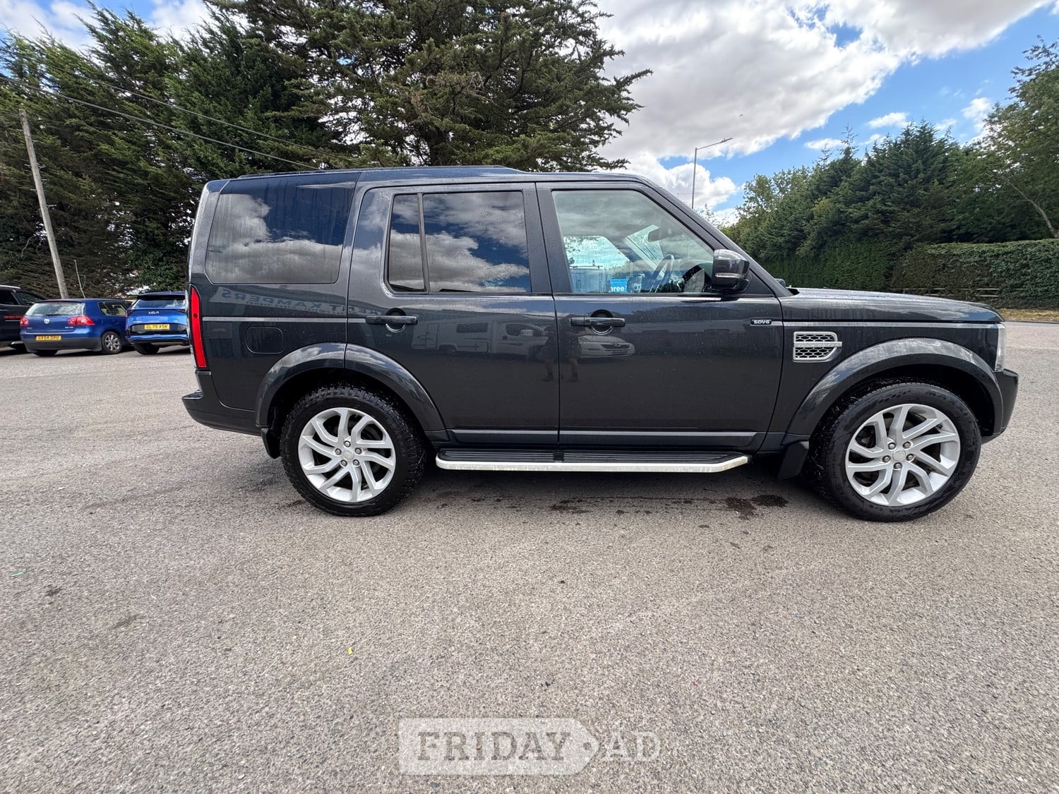 [ berth ]Land Rover Discovery 4