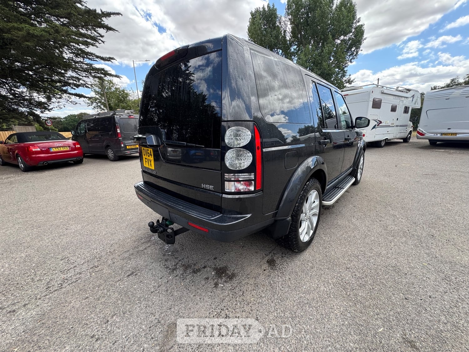 Land Rover Discovery 4 2014 - Cars in Ashford