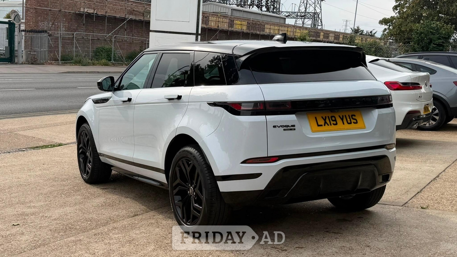 Land Rover Range Rover Evoque 2019 - Cars in Ipswich
