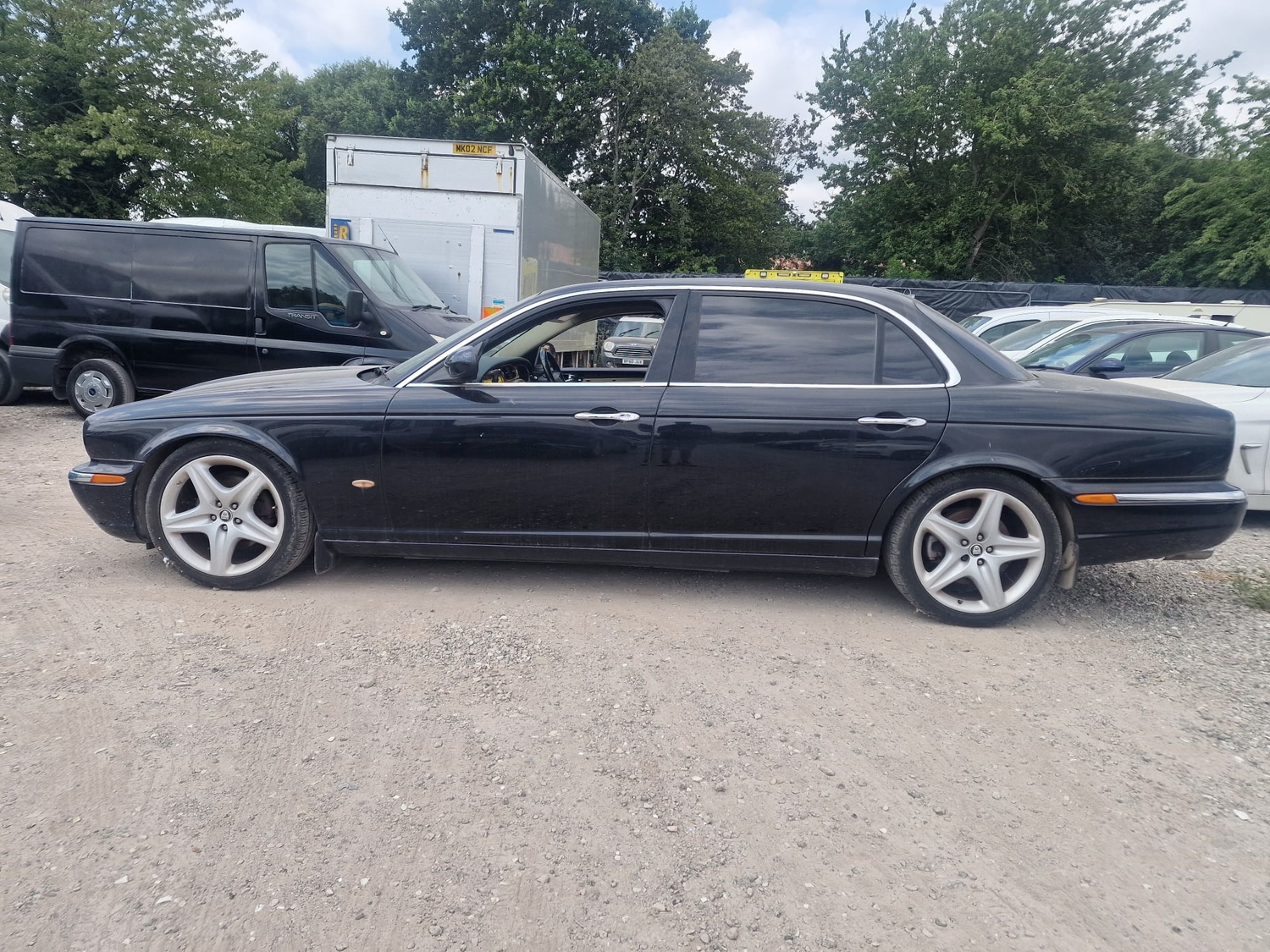 Jaguar XJ 2007 - Cars in Leicester