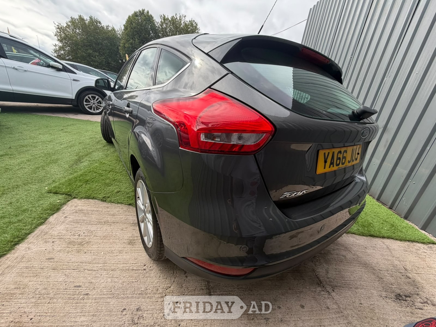 [ berth ]Ford Focus