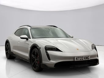 Porsche Taycan 2022