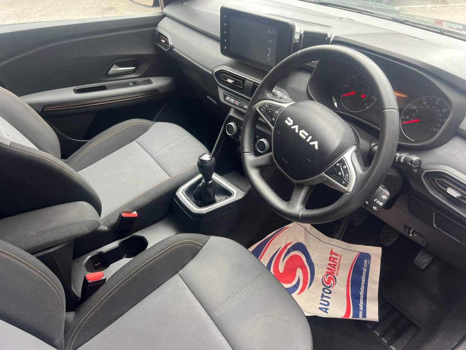Dacia Jogger 2024 - Cars in Sutton