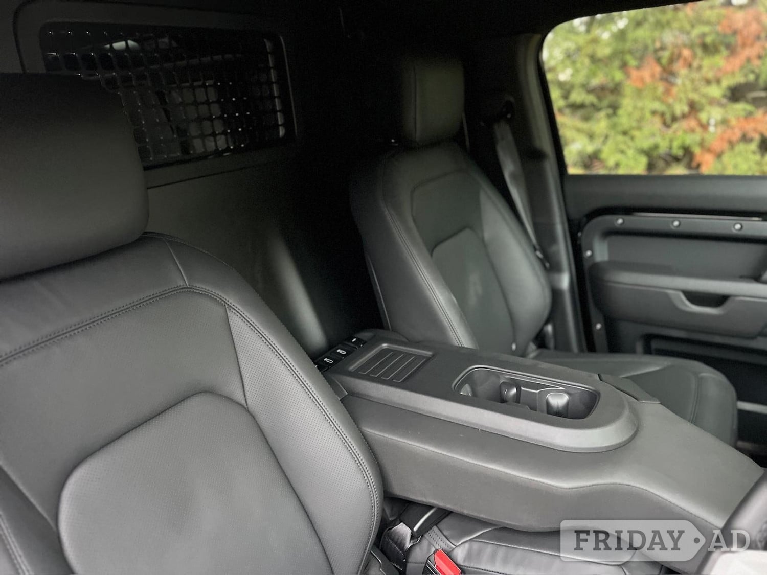 Land Rover Defender 110 2026 - Vans & Commercial Vehicles