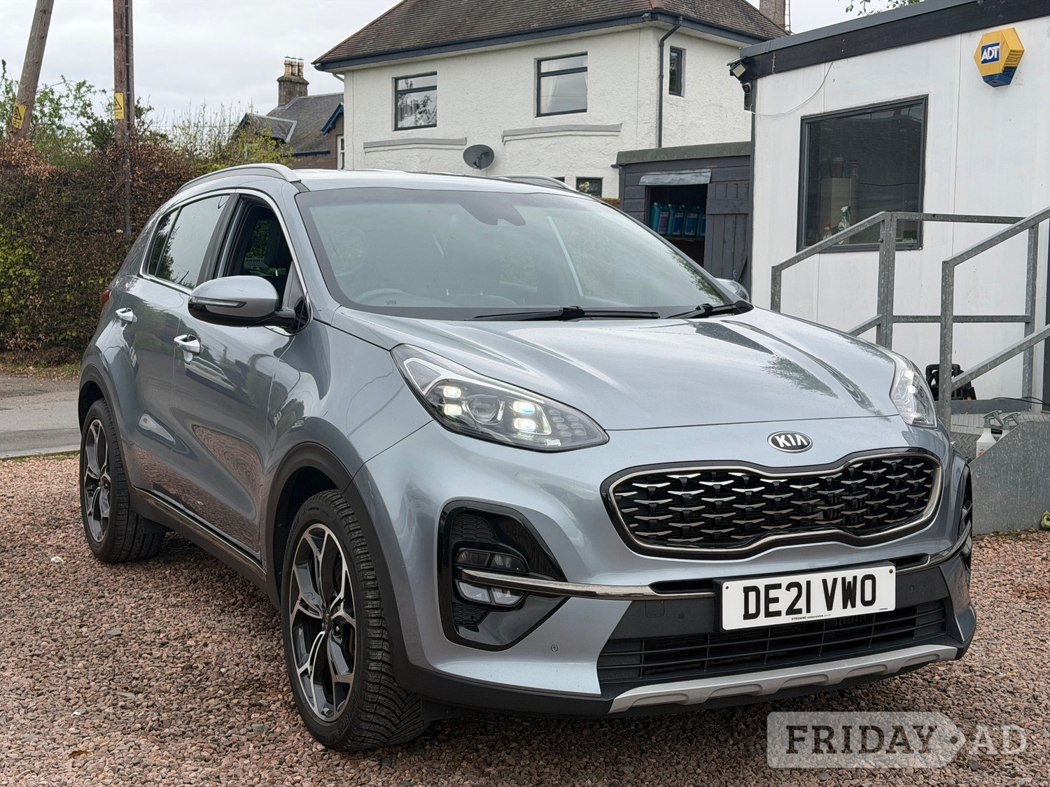[ berth ]Kia Sportage