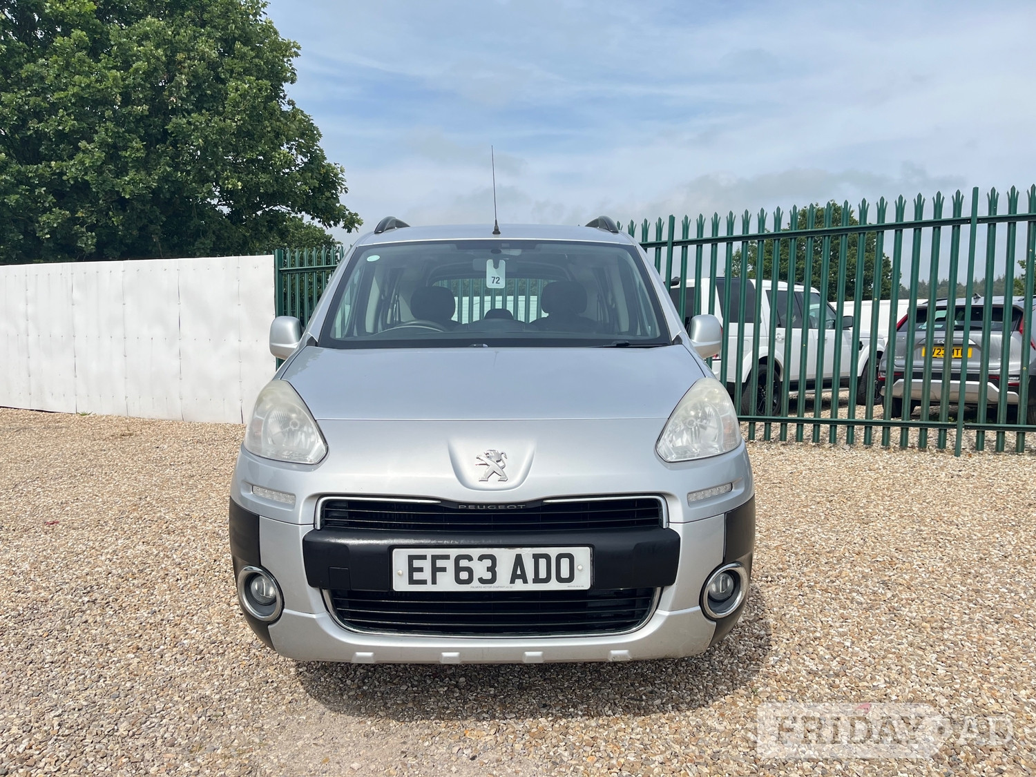 [ berth ]Peugeot Partner Tepee