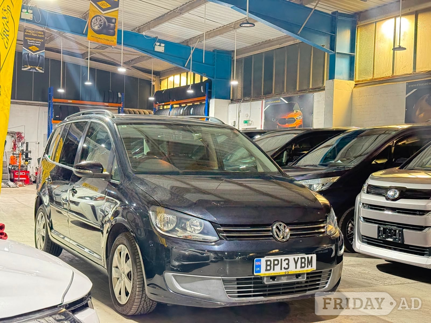 Volkswagen Touran 2013 in Birmingham