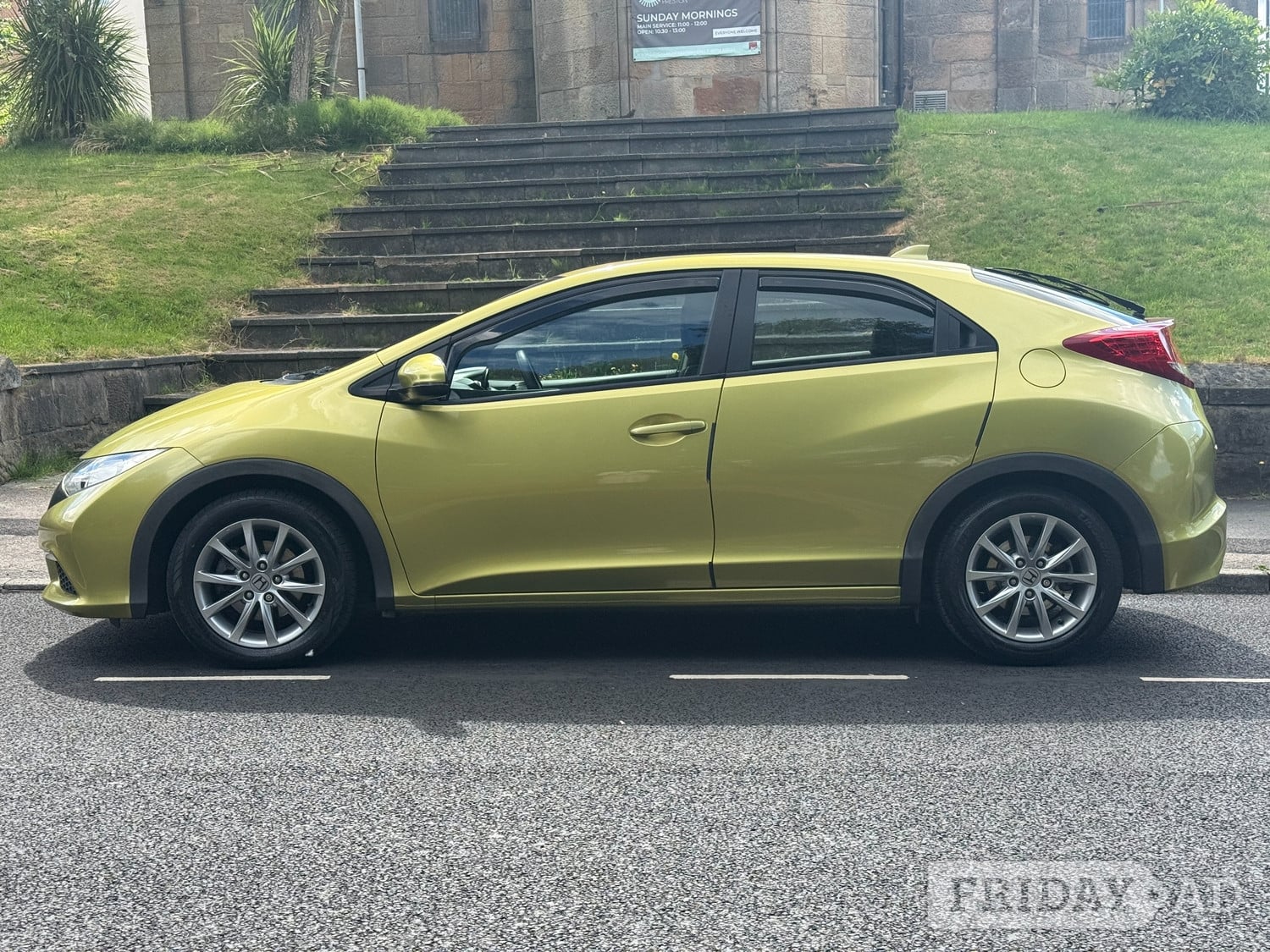 Honda Civic 2012 - Cars in Preston